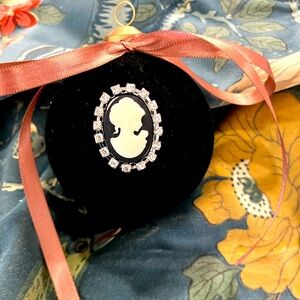 Black velvet Christmas ornament